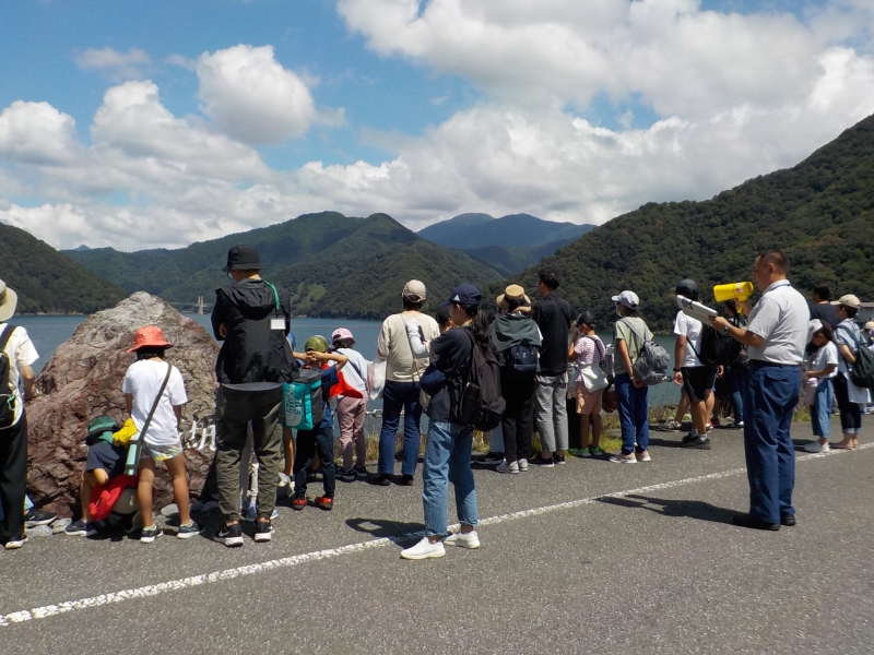 徳山ダムの見学